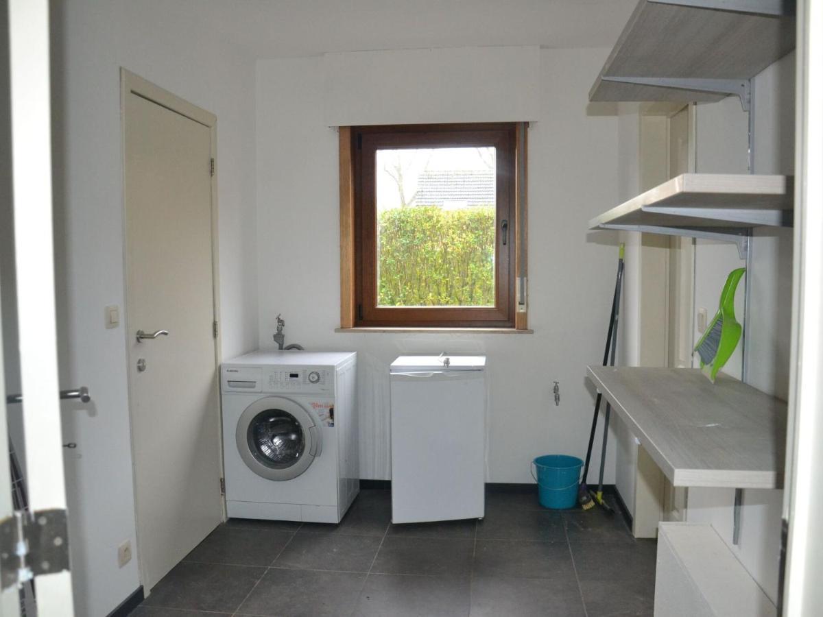 Welcoming Villa In Puivelde With Terrace Garden Barbeque Extérieur photo